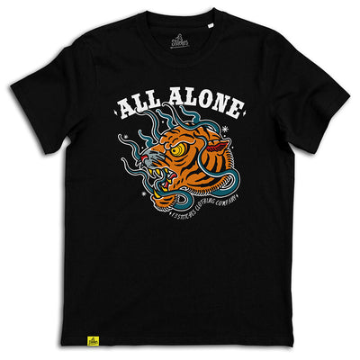 13Stitches Clothing, all alone, tiger design, tigerkopf, schwarzes T-Shirt, black tshirt, schwarz, Tee, shirt, tattoo design, tattoo clothing, tattoo apparel, tattoo motiv, tätowierung, streetwear, unisex, boys, girls, Damen, Herren, Frauen, Maenner, Fairwear, Bio Baumwolle, vegan, tattoo fashion germany, fashion brand, independent label, Klamotten Marke, alternative fashion